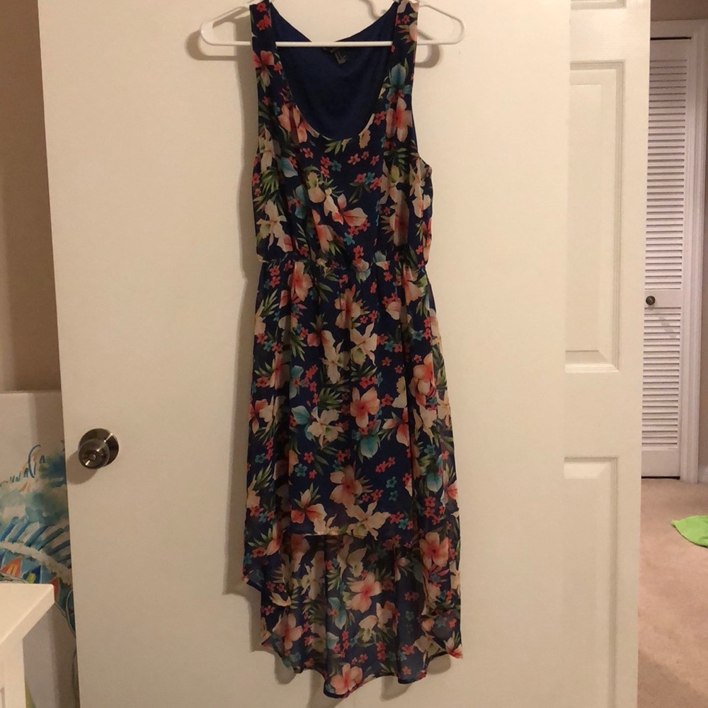 Floral high-low flowing dress